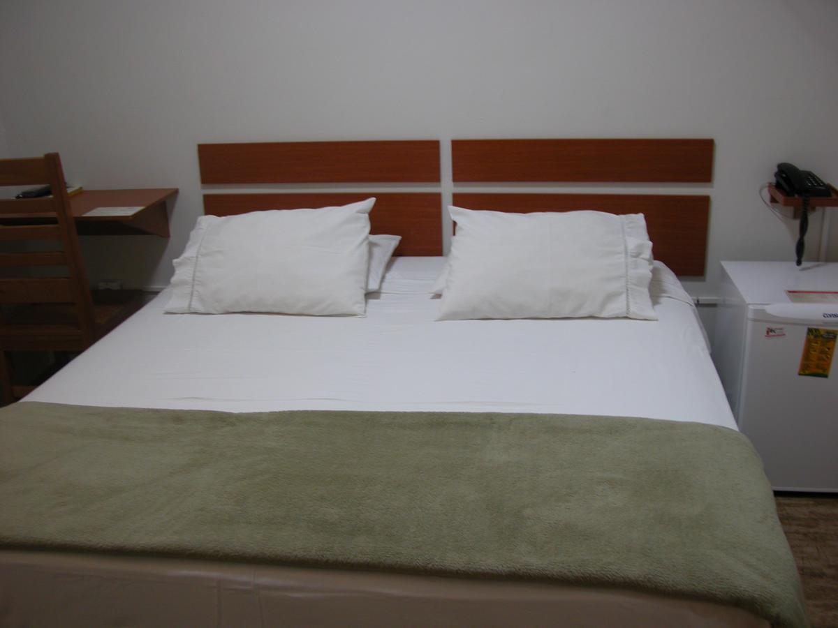 Hotel Avenida Tupa ภายนอก รูปภาพ
