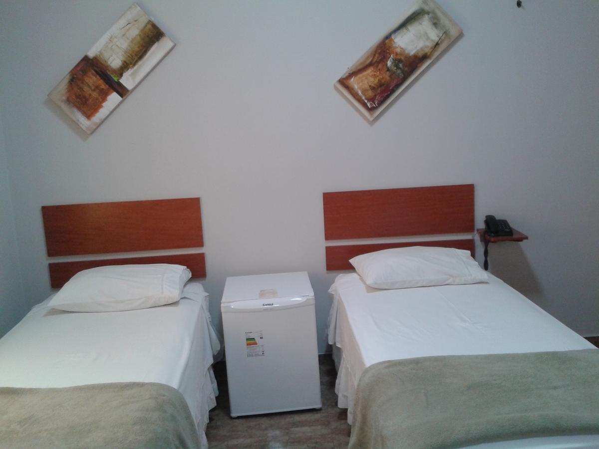 Hotel Avenida Tupa ภายนอก รูปภาพ