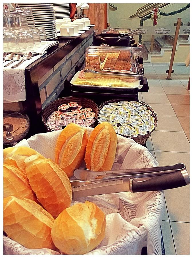 Hotel Avenida Tupa ภายนอก รูปภาพ
